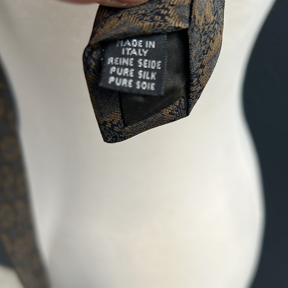 CLASSIC FENDI ROMA TIE - Picture 4 of 6
